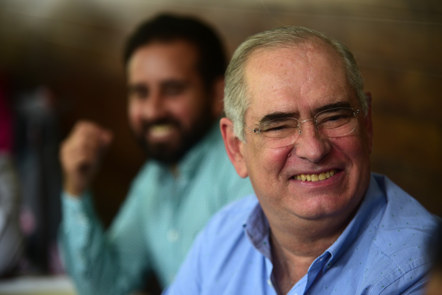 Senador del PAN evita entrar en conflicto con comité estatal