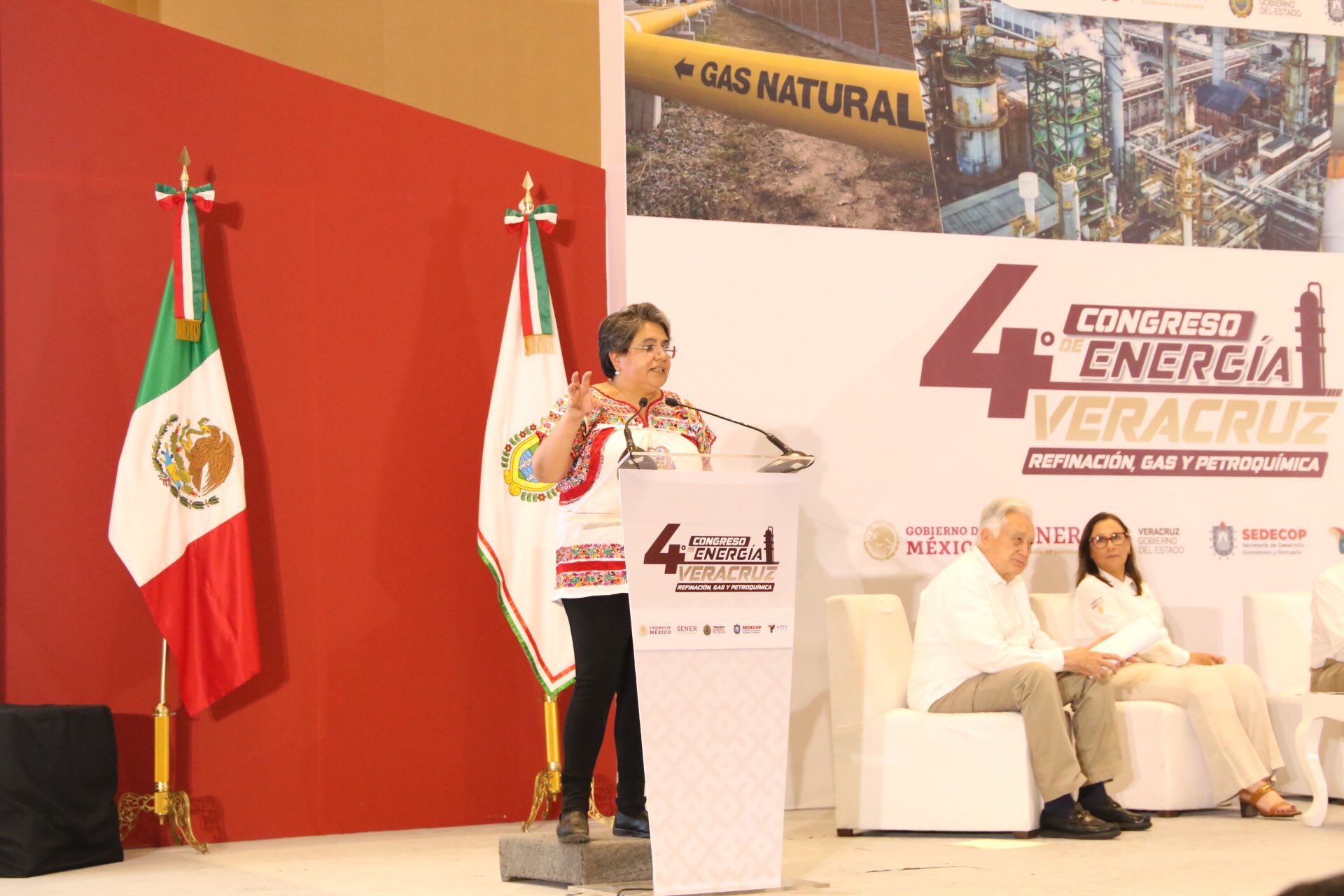 Gobierno Federal destina 293 mmdp hasta agosto para mantener el precio de la gasolina en el país