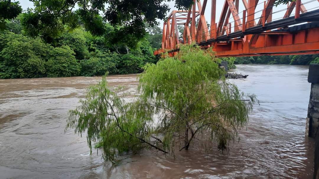 Alerta por posible desbordamiento del río Cotaxtla esta madrugada