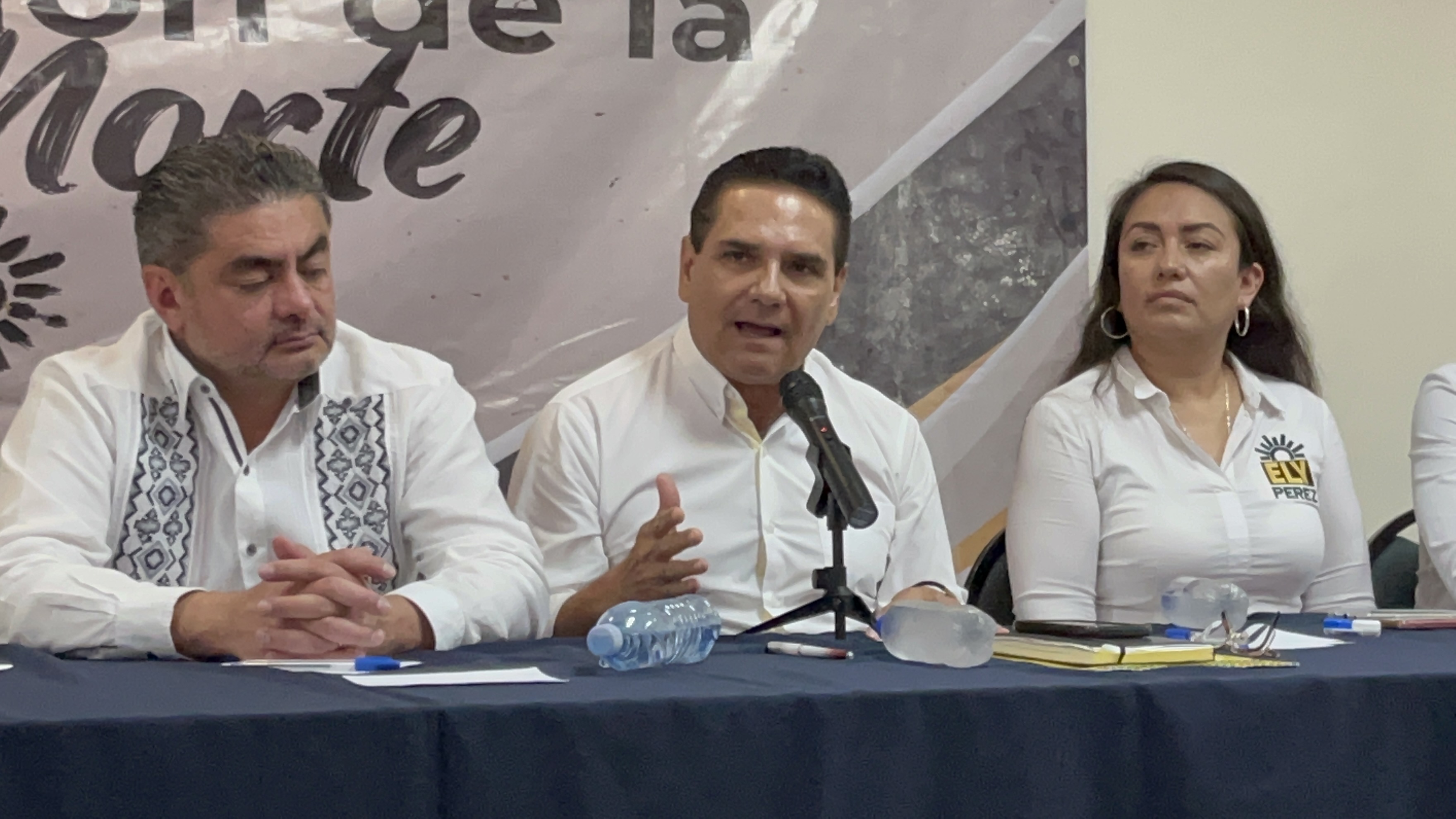 Silvano Aureoles confirma precandidatura del PRD a Presidencia de la República