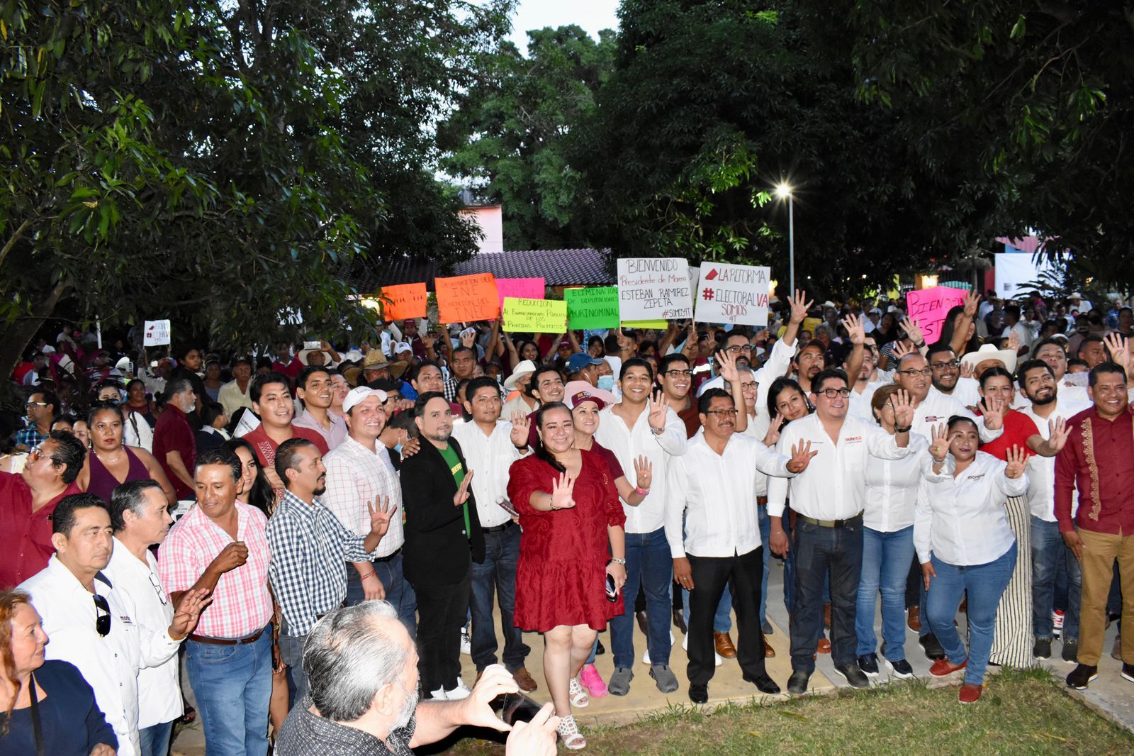 Se incorpora regidora de Medellín a Morena, presumen desbandada en el PAN