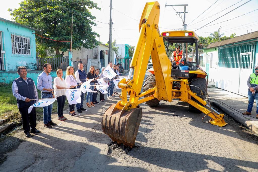 Alcalde JM Unánue sigue llevando obras de calidad a todo Boca del Río