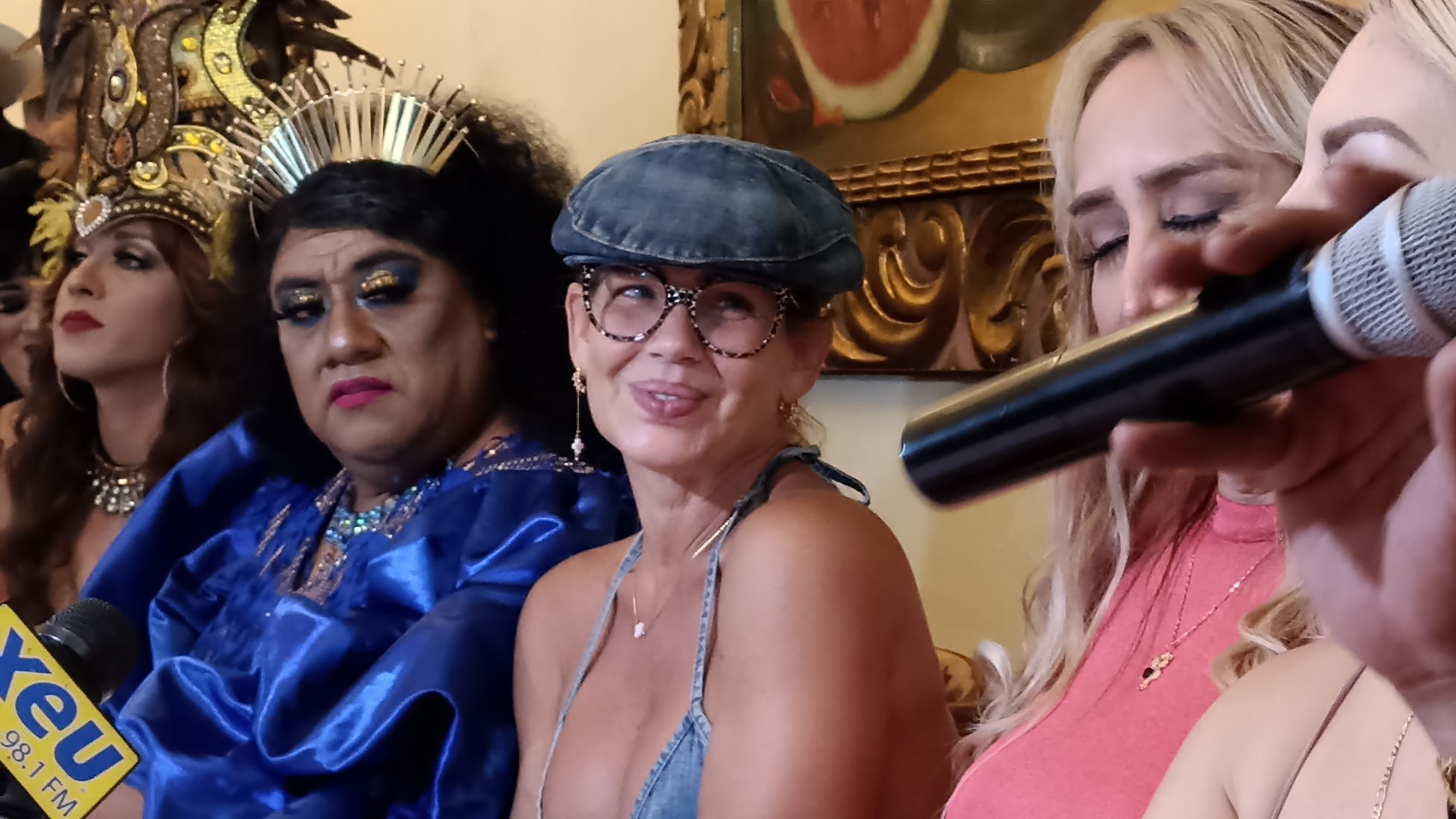 Niurka Marcos amadrina la obra musical Aventureras de la comunidad LGBTQ de Veracruz
