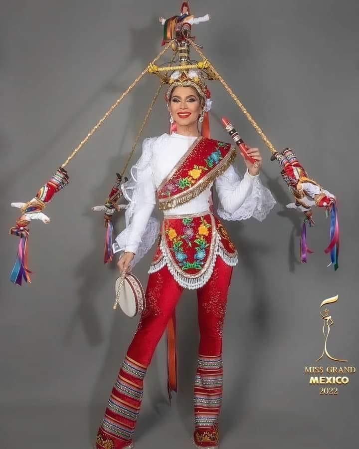 Voladores de Papantla no autorizaron uso de indumentaria tradicional en concurso de belleza