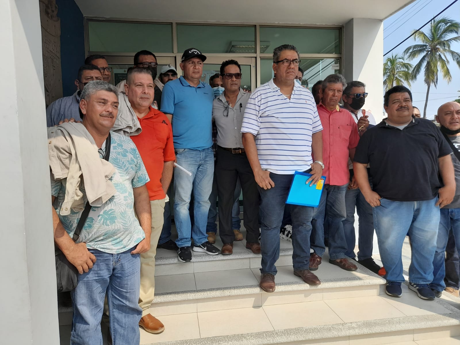 Operarios de Veracruz y Tierra Blanca demandan pago de viáticos a Pemex Perforación