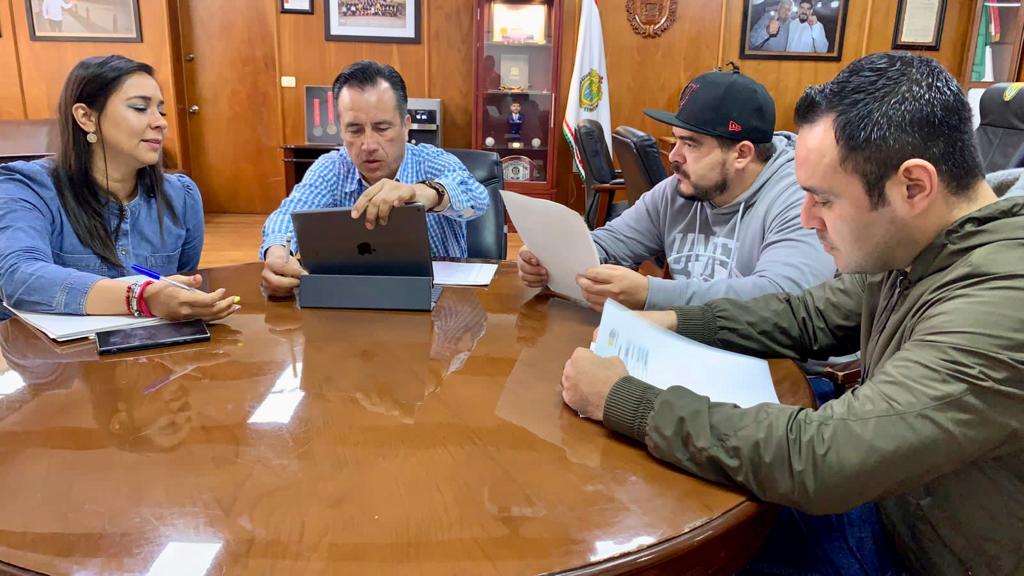 Aumento salarial al magisterio se pagará en la segunda quincena de diciembre: Cuitláhuac