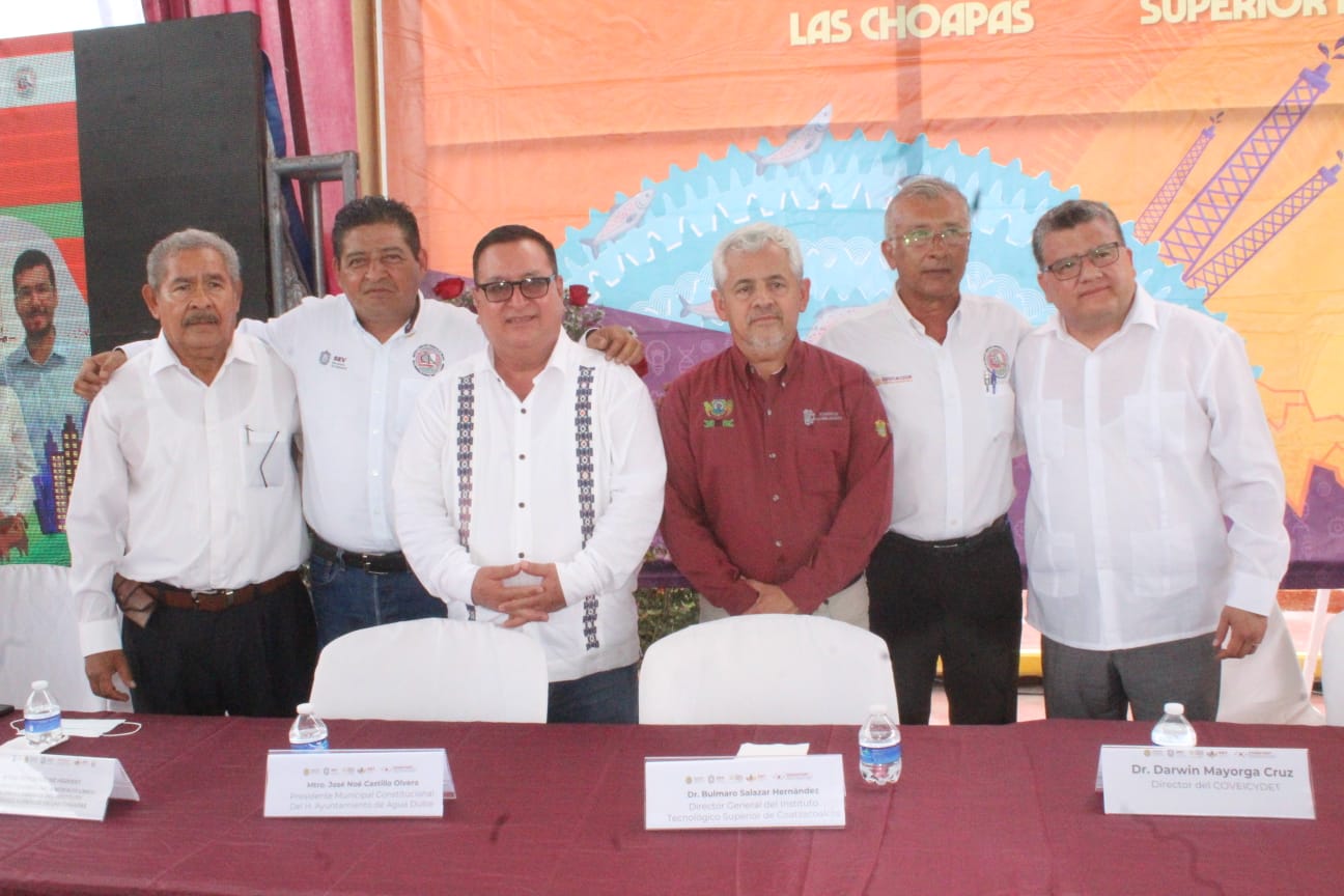 Por una educación tecnológica  con humanismo: Noé Castillo Olvera