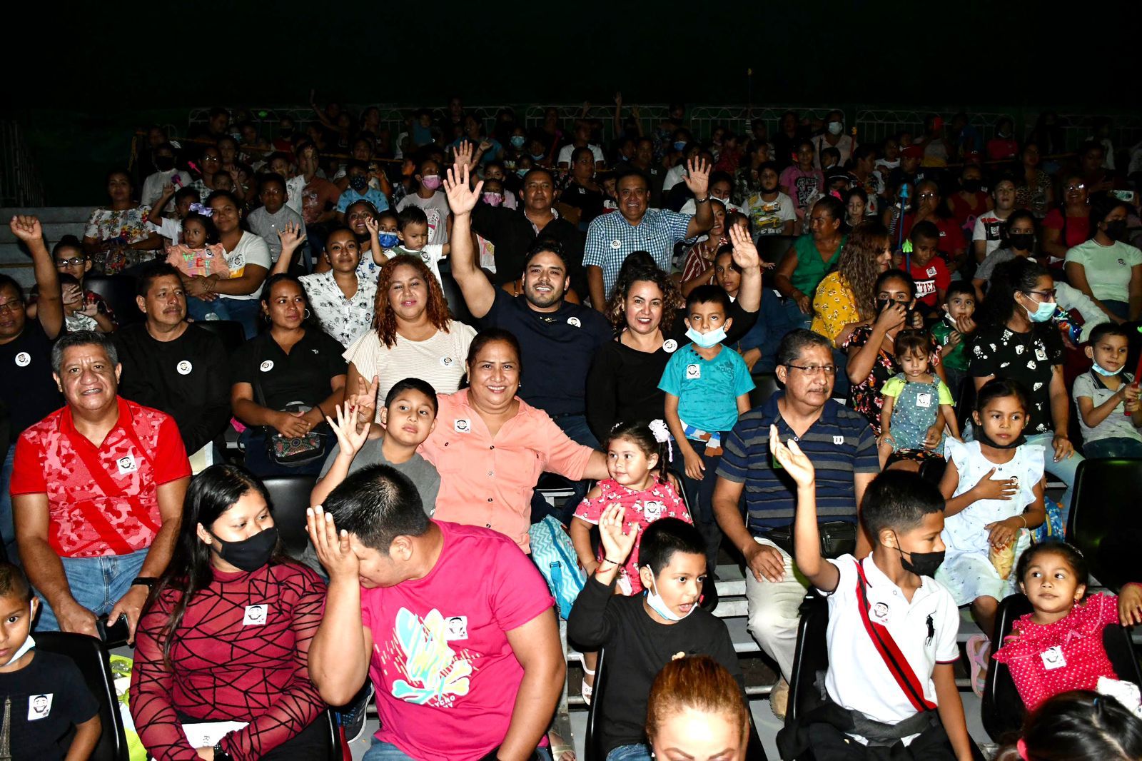 MEMO lleva a familias medellinenses a disfrutar del show de los dinosaurios