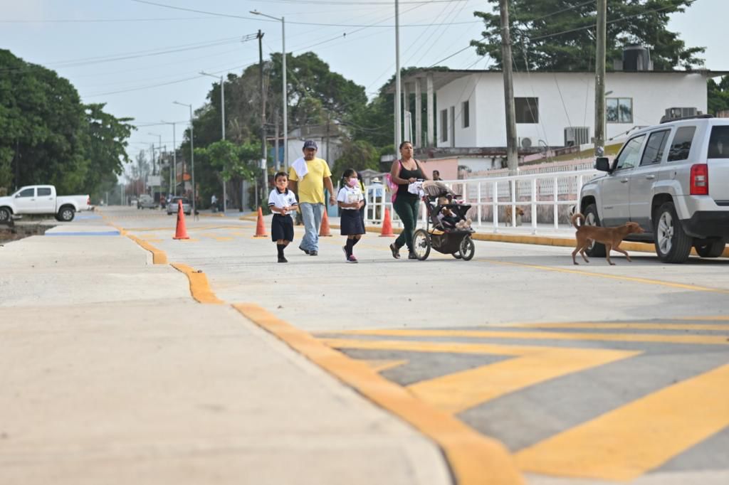 Lobeira de Yunes inaugura repavimentación en concreto hidráulico en la comunidad de Santa Fe