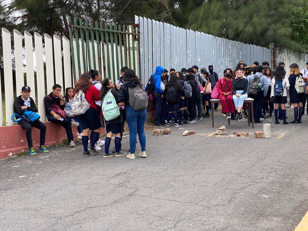 Denuncian caso de bullying en bachillerato de Boca del Río