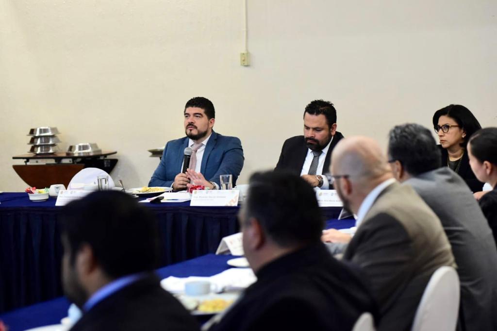 Zenyazen dice: en Veracruz se deja huella por las obras y acciones al transformar el sector educativ