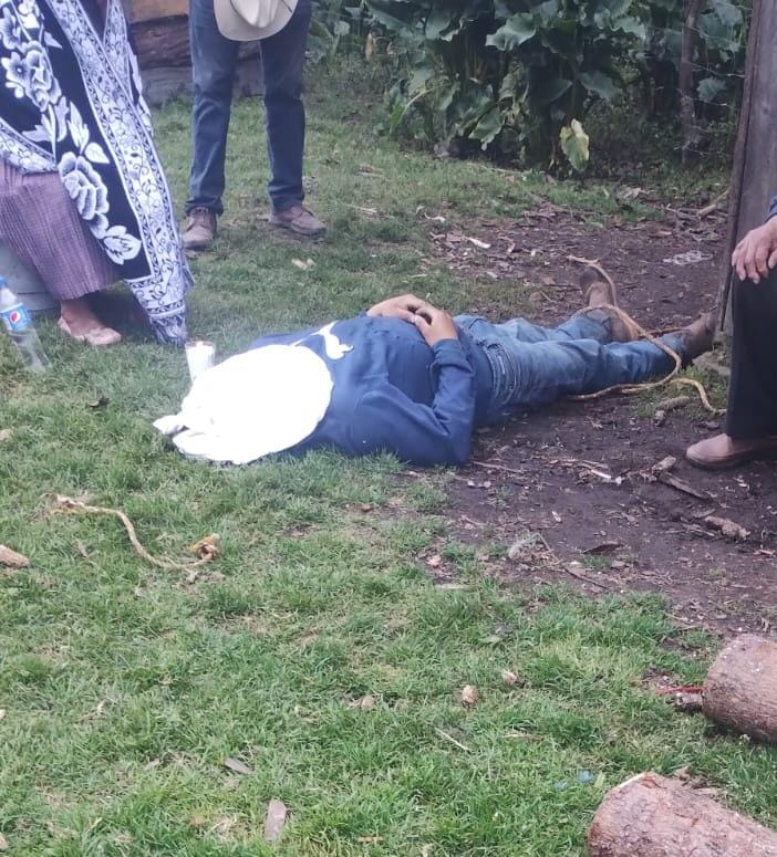Hallan cuerpo pendiendo de un árbol en La Perla