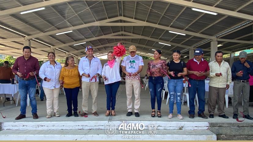 Alcaldesa Lilia Arrieta inaugura rehabilitación de espacio multideportivo en Álamo