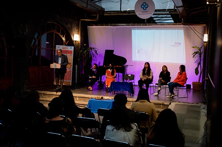 Reeducación, forma de combatir violencia contra mujeres: Rector UV