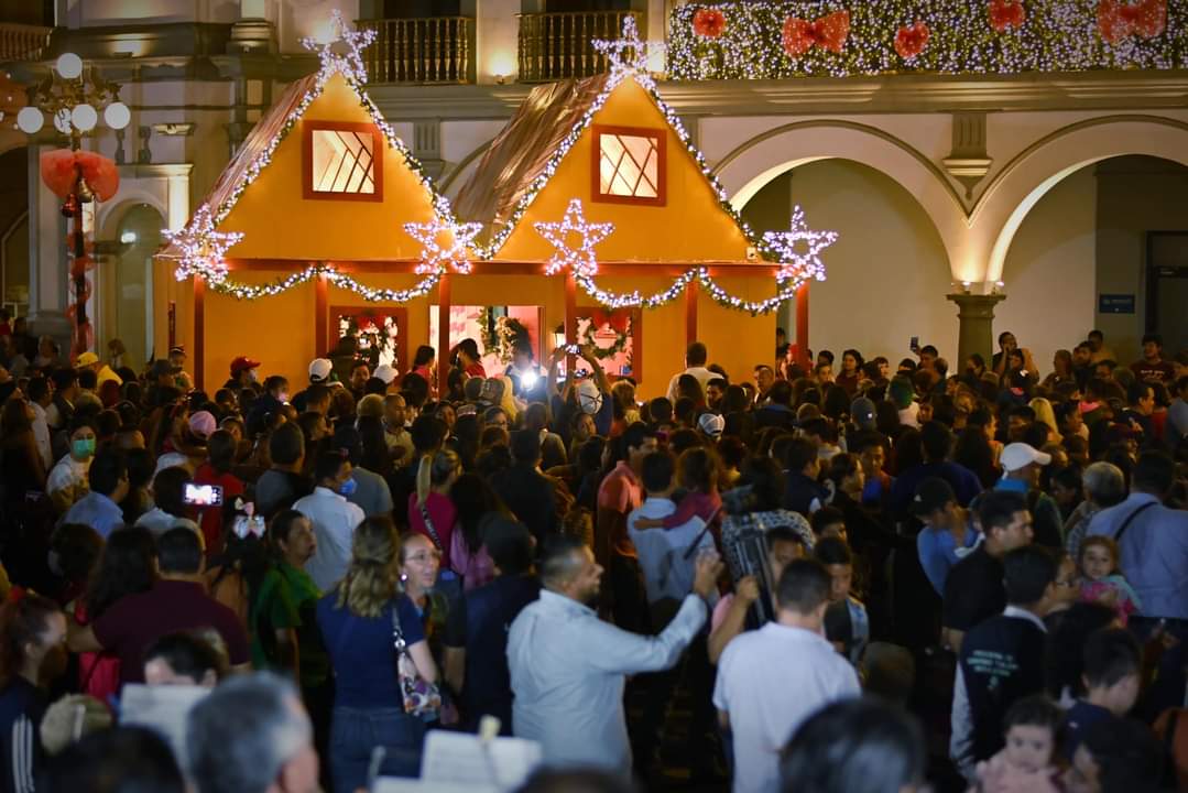 Lobeira de Yunes desea salud a las familias veracruzanas en esta temporada navideña