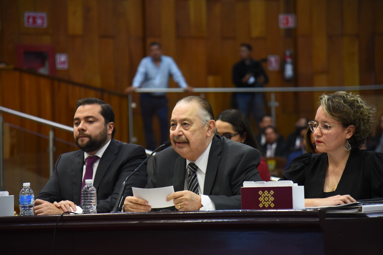 Secretario reconoce medicamentos a punto de caducar en almacenes, aunque es mínimo, afirma