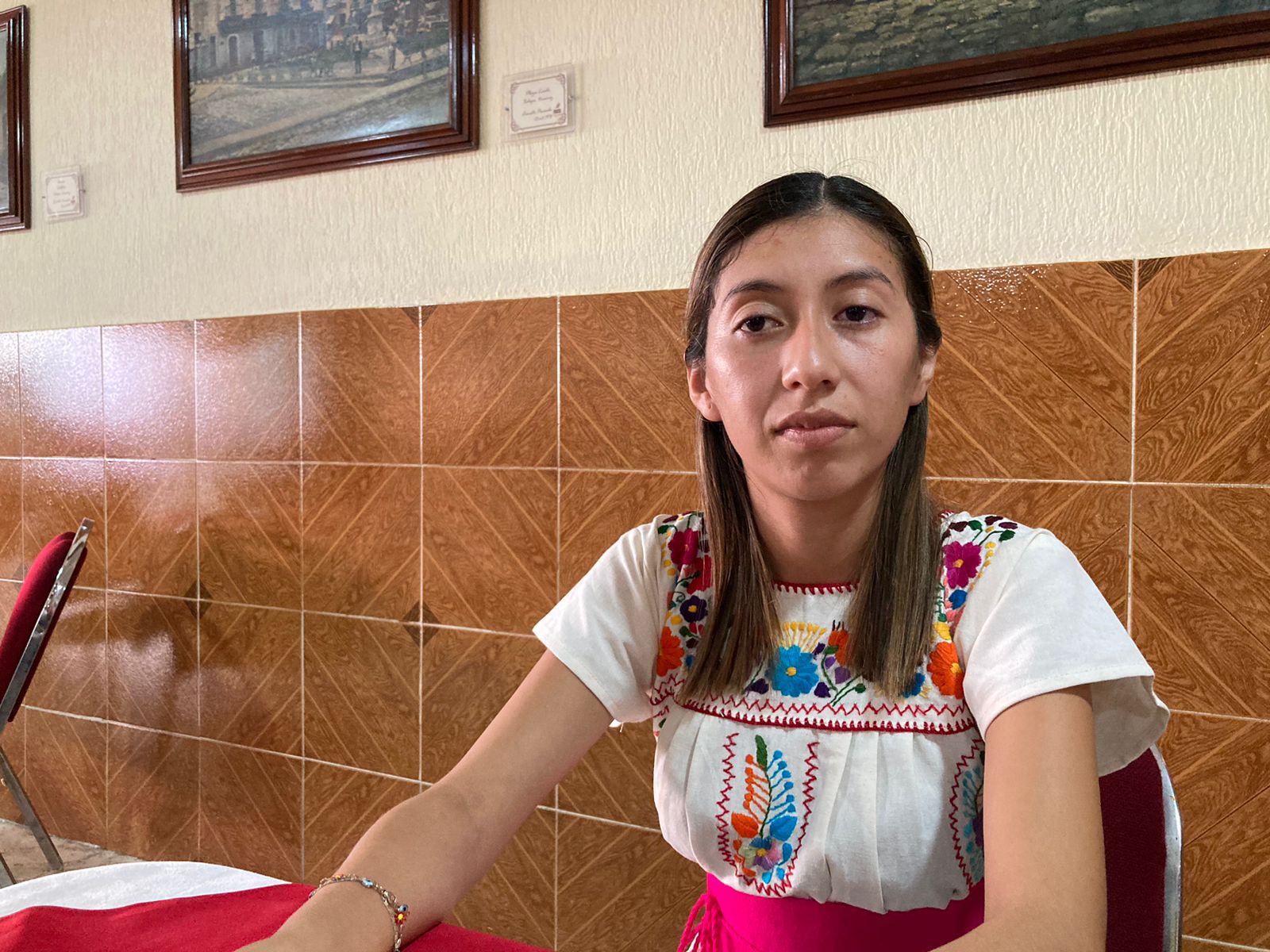 Denuncian por violencia política y discriminación, a alcalde de Tempoal y su papá