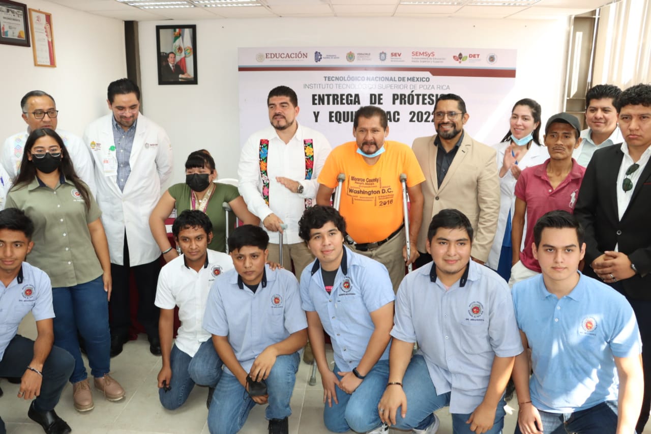 Estudiantes del ITSPR diseñan prótesis y equipo VAC para pacientes con diabetes