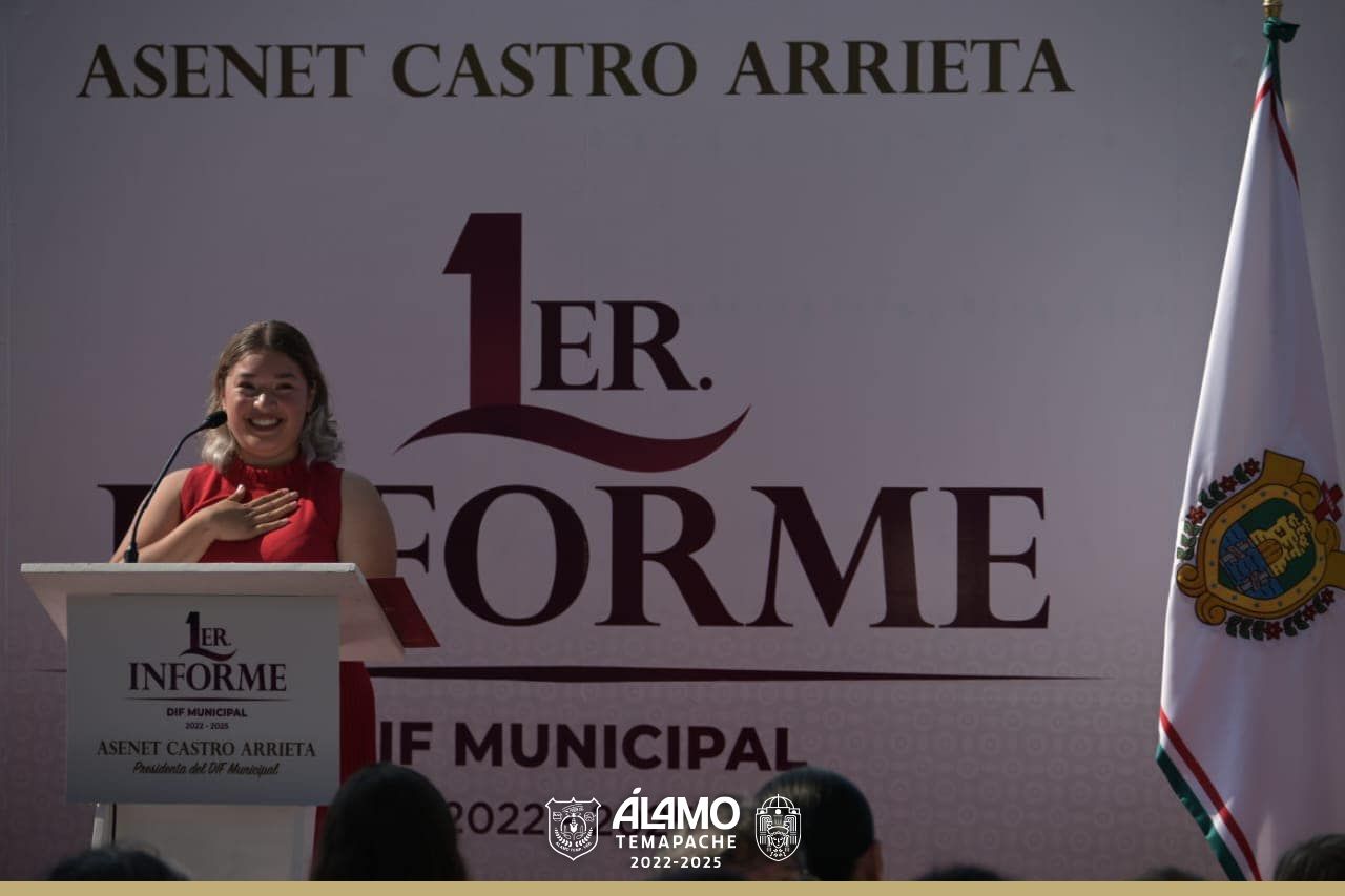 Rinde su primer informe de labores Asenet Castro Arrieta, presidenta del DIF Municipal