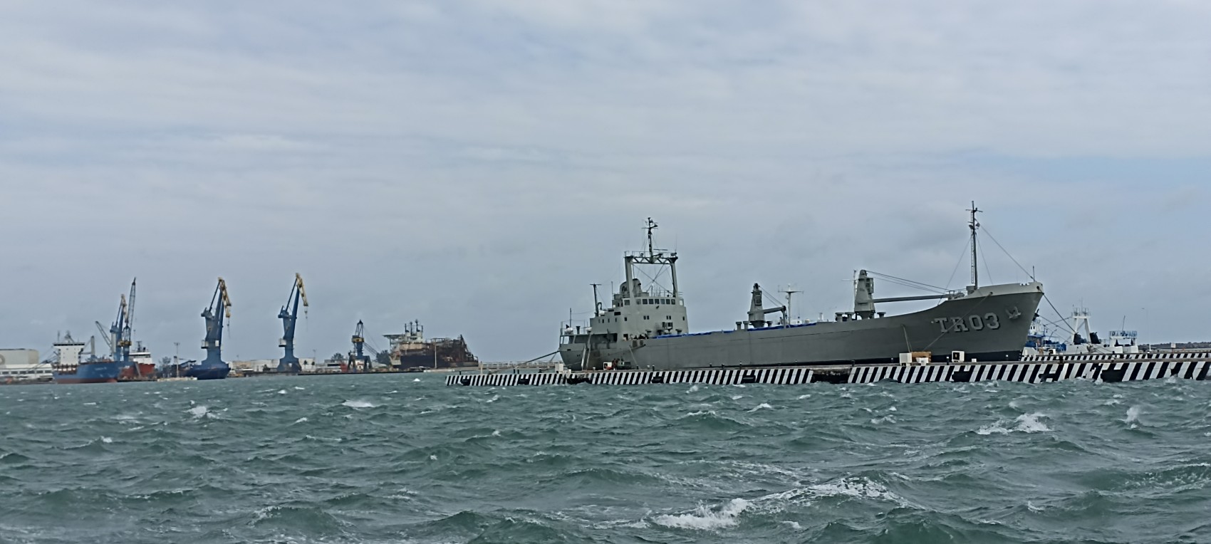 Se registra racha máxima de 95.8 km/h en el puerto de Veracruz por efecto del frente frío 18