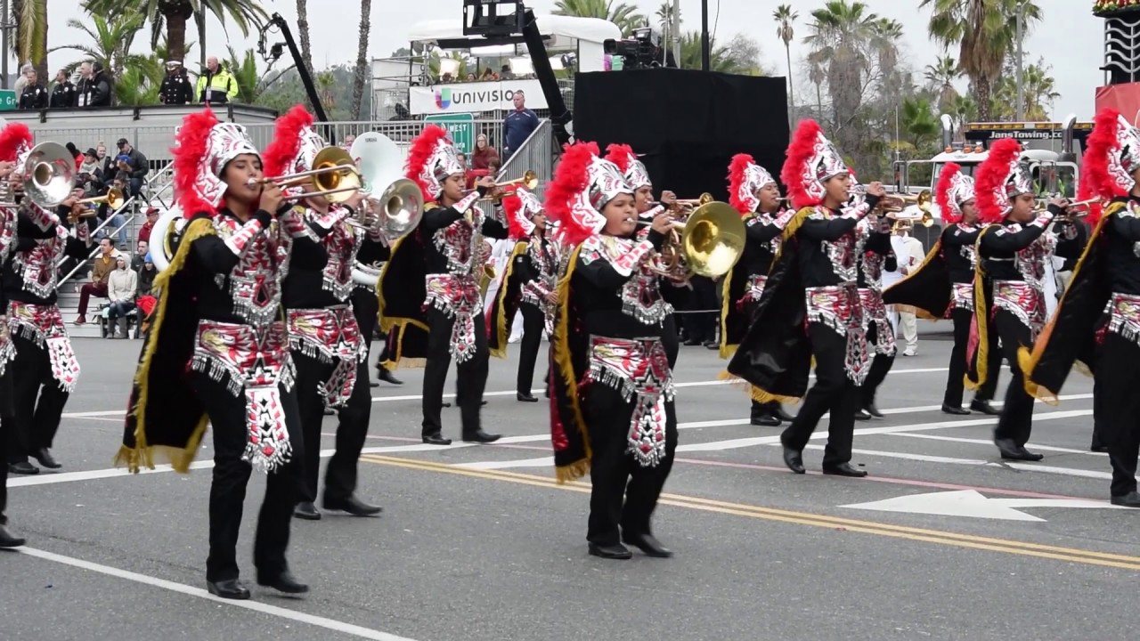 Piden apoyo para la banda búhos marching band de la Federal  3