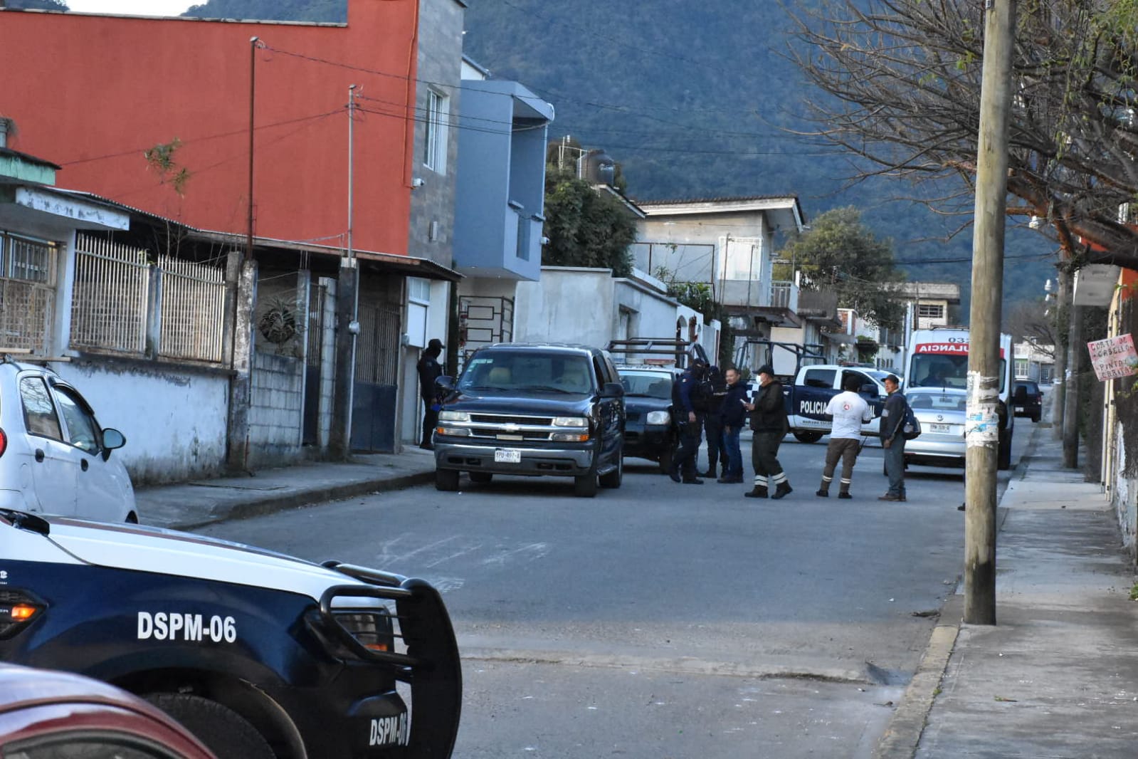 Localizan sin vida a maestro en su vivienda de Mariano Escobedo