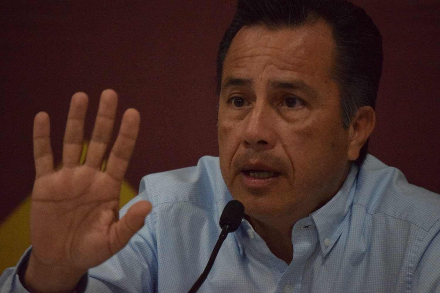 Tampoco hay toque de queda en Espinal: Cuitláhuac