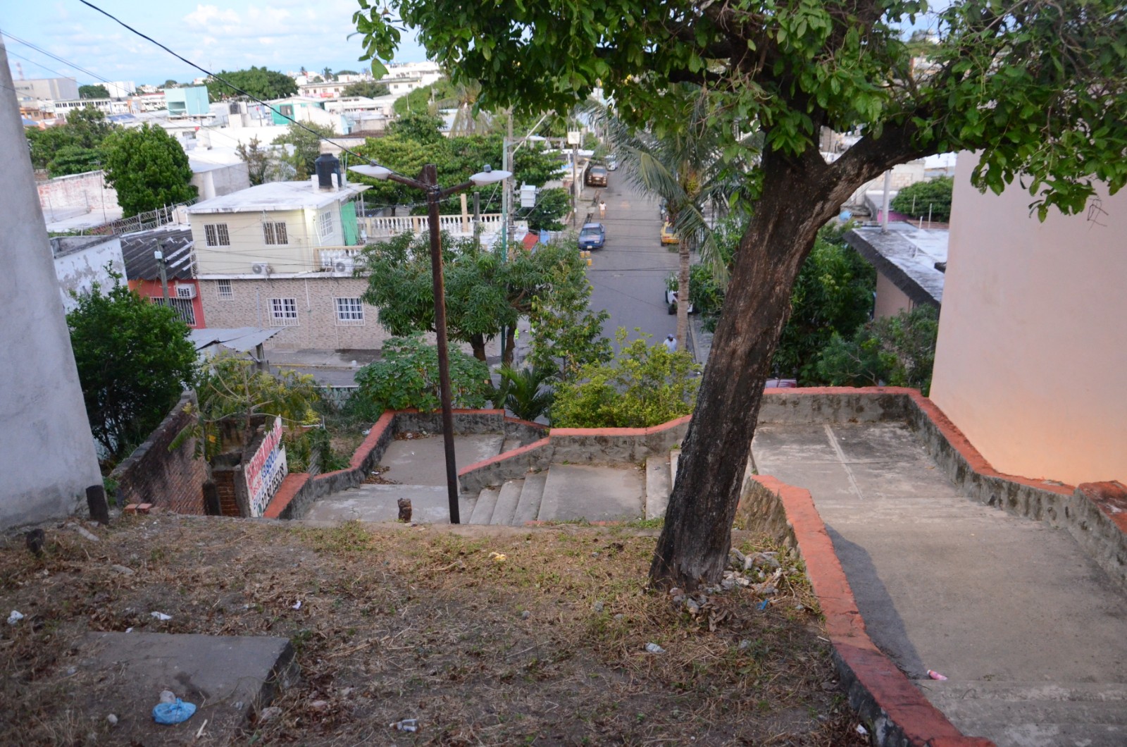 Joven es atacada sexualmente a unos metros de Fiscalía en Colonia Vistamar en Veracruz
