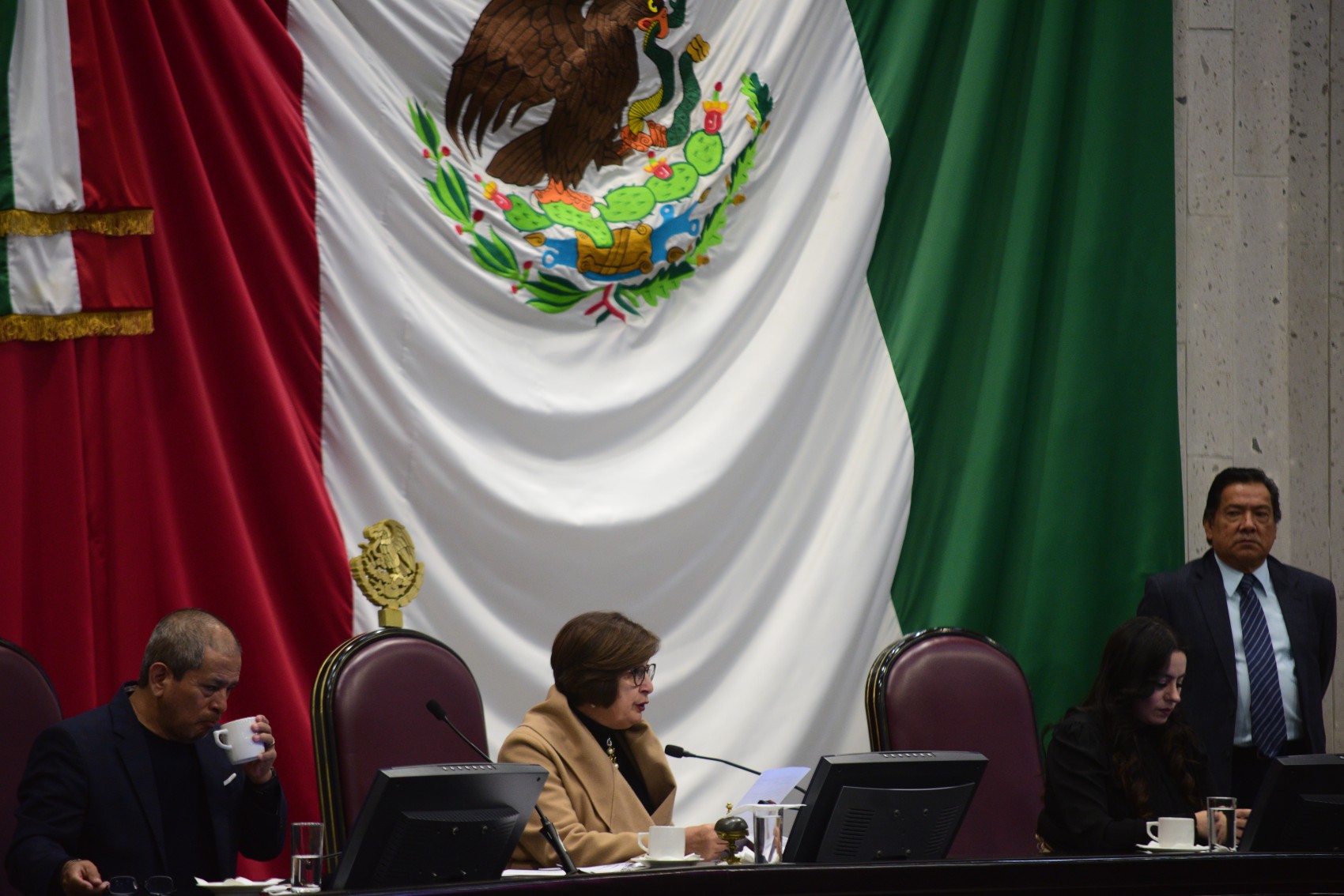 Contraloría del Congreso de Veracruz inhabilita y sanciona a cinco panistas