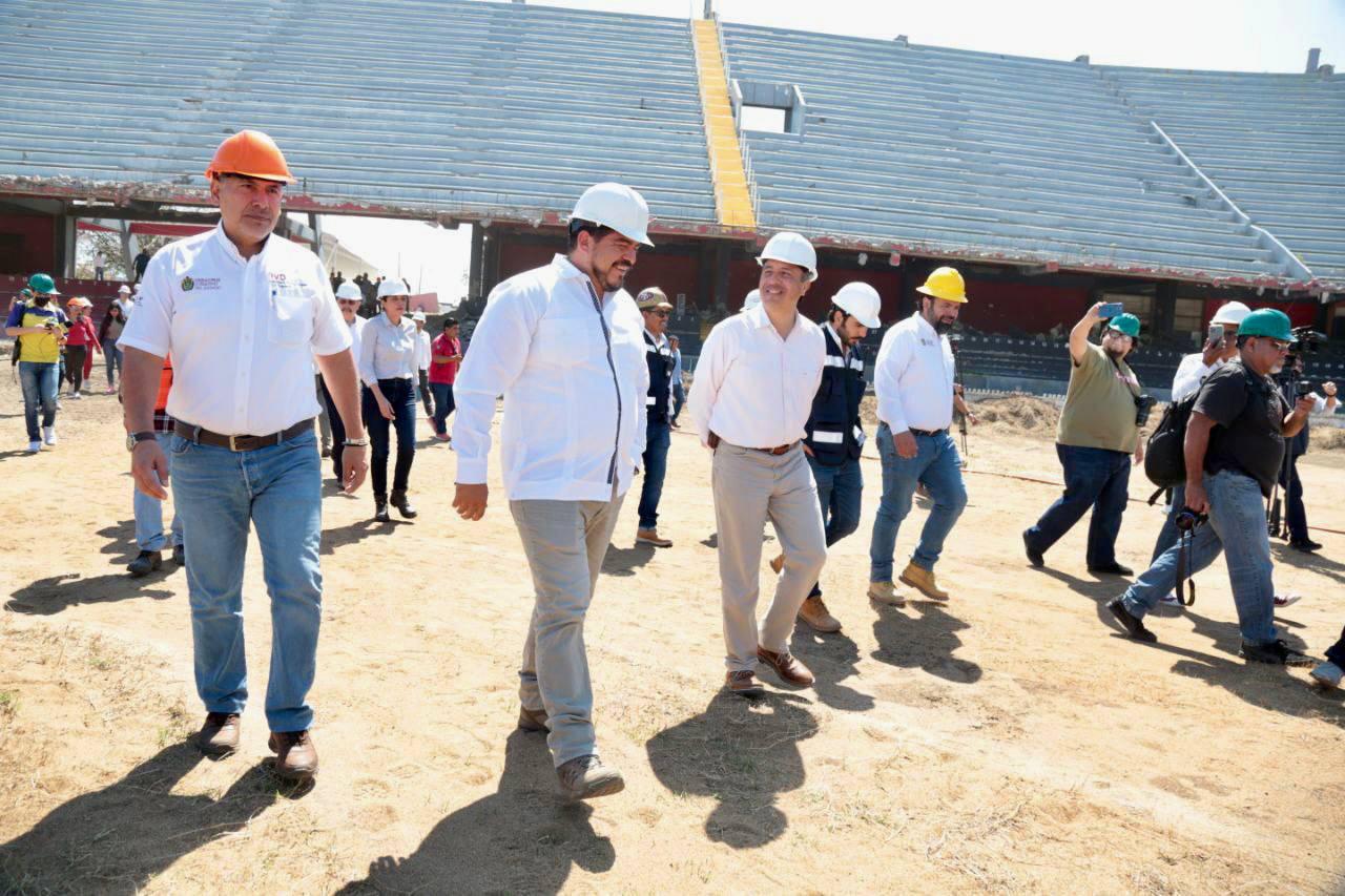 Gobierno de Cuitláhuac García Jiménez invierte en espacios adecuados para deportistas: Zenyazen