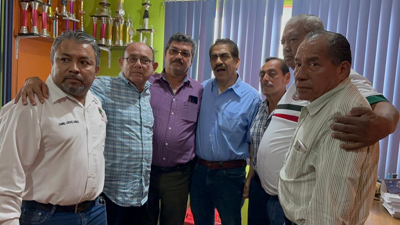 Coalición de taxistas de Poza Rica se oponen al inicio de operaciones de Uber