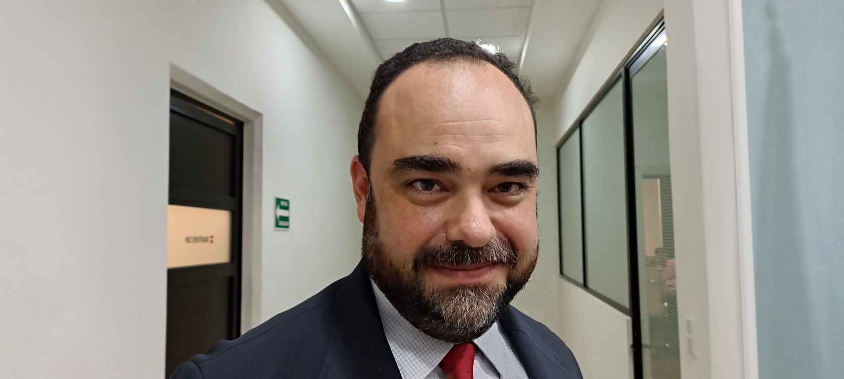 Título profesional a la ministra Yasmín Esquiven podría cancelarse por plagio