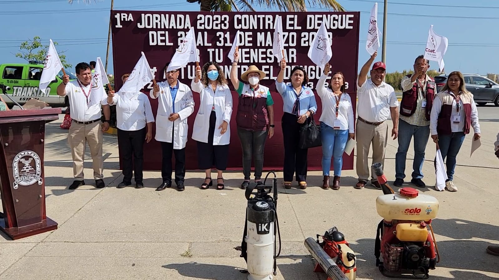 Dan banderazo a la Primera Jornada 2023 contra la Arbovirosis en Coatzacoalcos