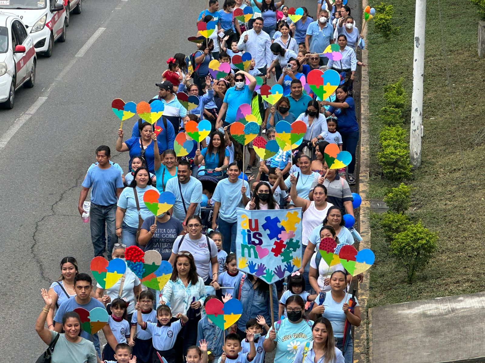 Hacen falta docentes especializados en atención de menores con autismo
