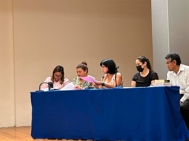 UV impulsa la colaboración y vinculación entre sus programas educativos