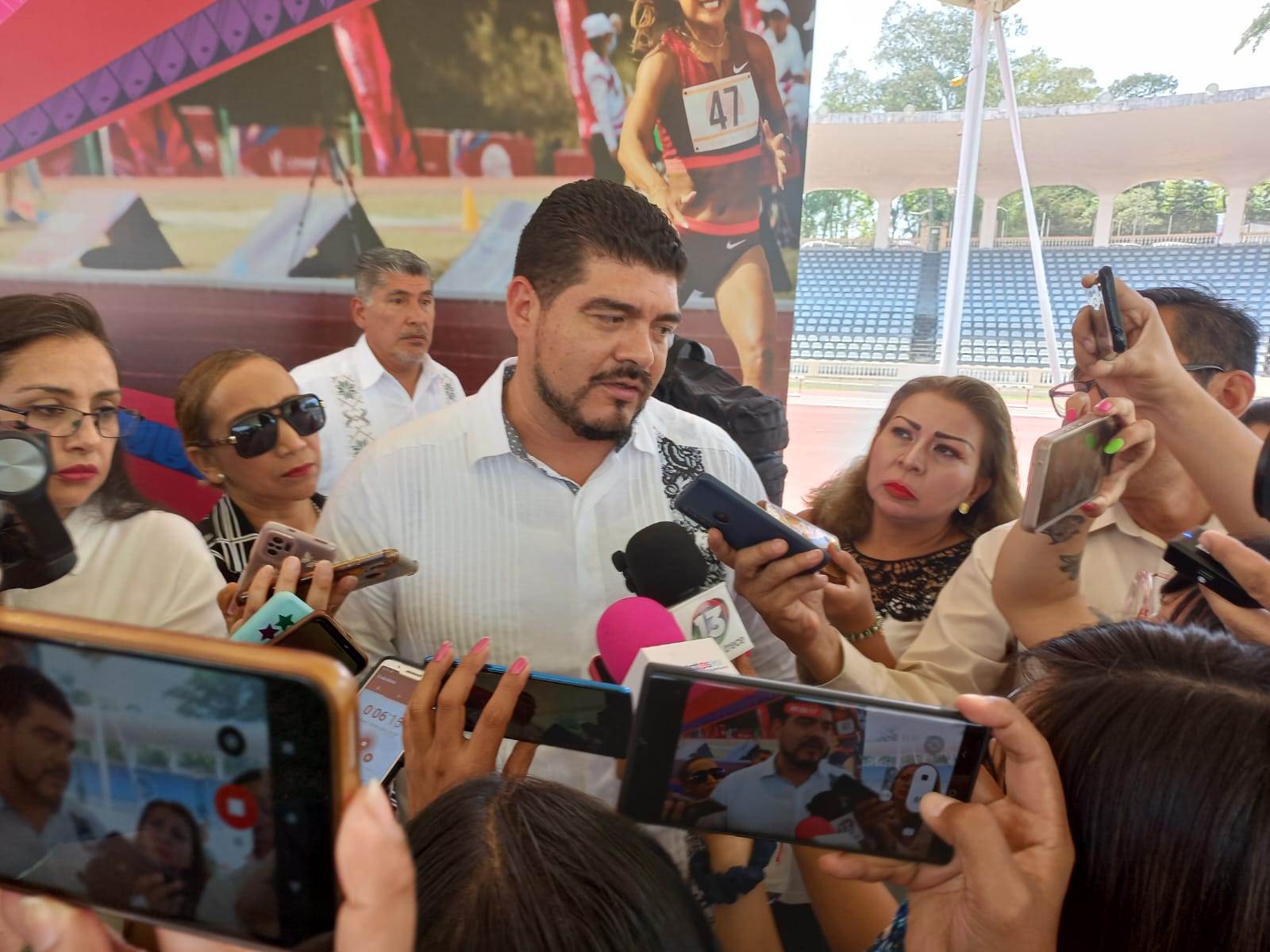 Zenyazen pide paciencia a maestros estatales para recibir su aumento salarial