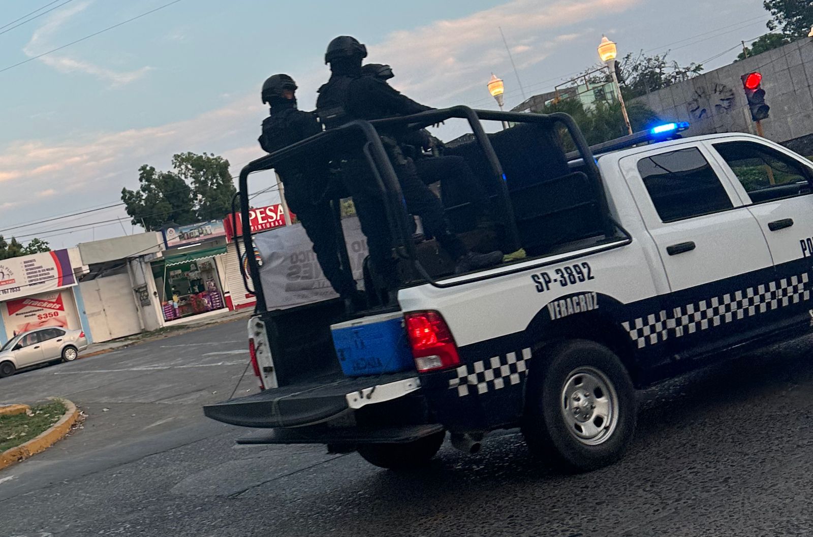 Privan de la libertad a reportero de Poza Rica