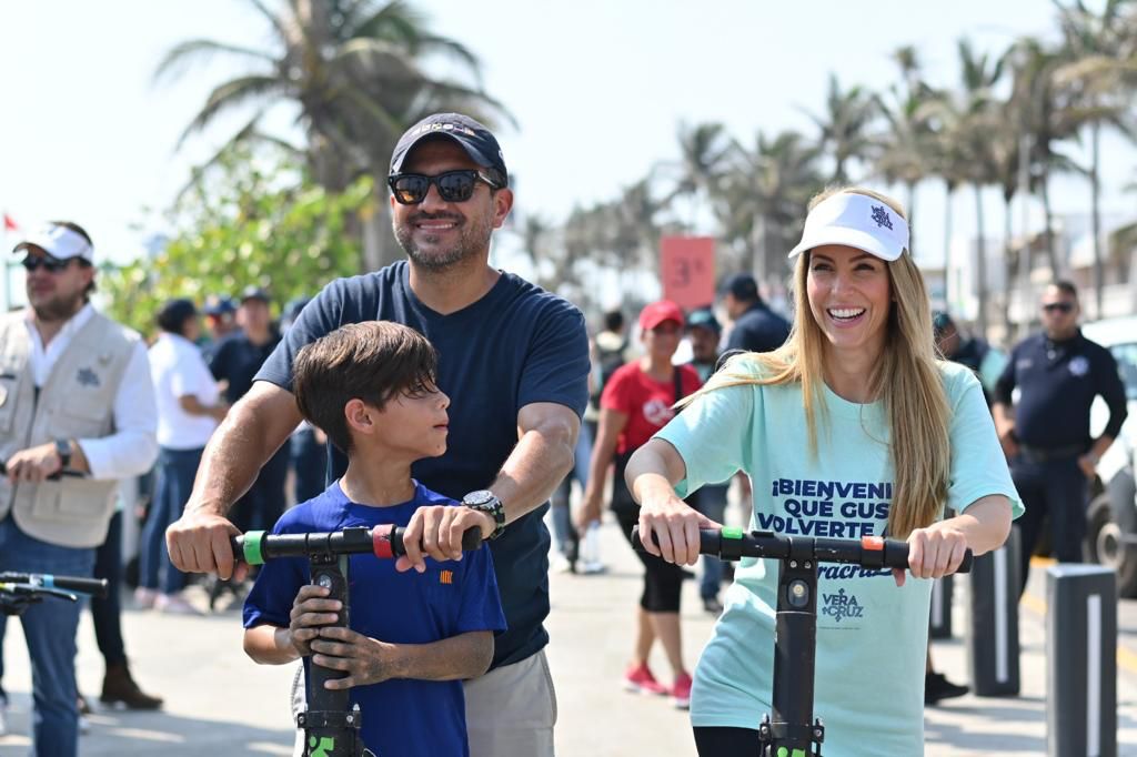 Supervisan módulos de atención turística en playas de Veracruz puerto