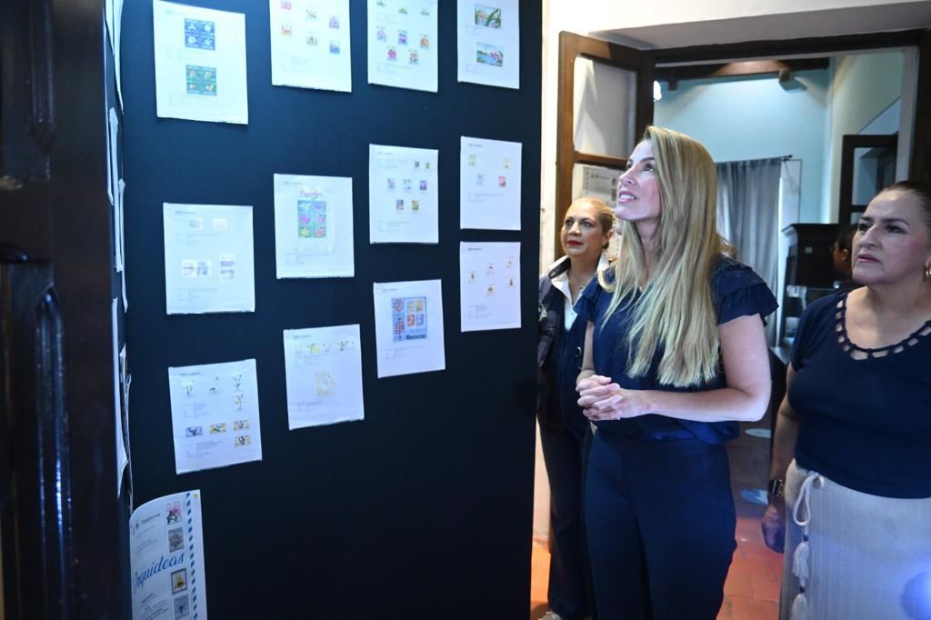 Invitan a visitar la exposición Cultura y Arte Emplatado en la Casa Museo Salvador Díaz Mirón