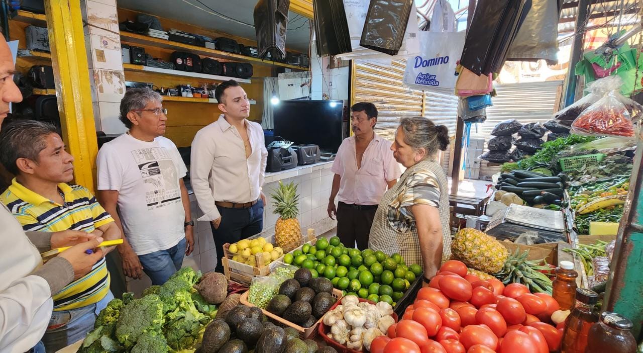 En Córdoba recorren locales del Revolución con afectación para iniciar obra de rehabilitación