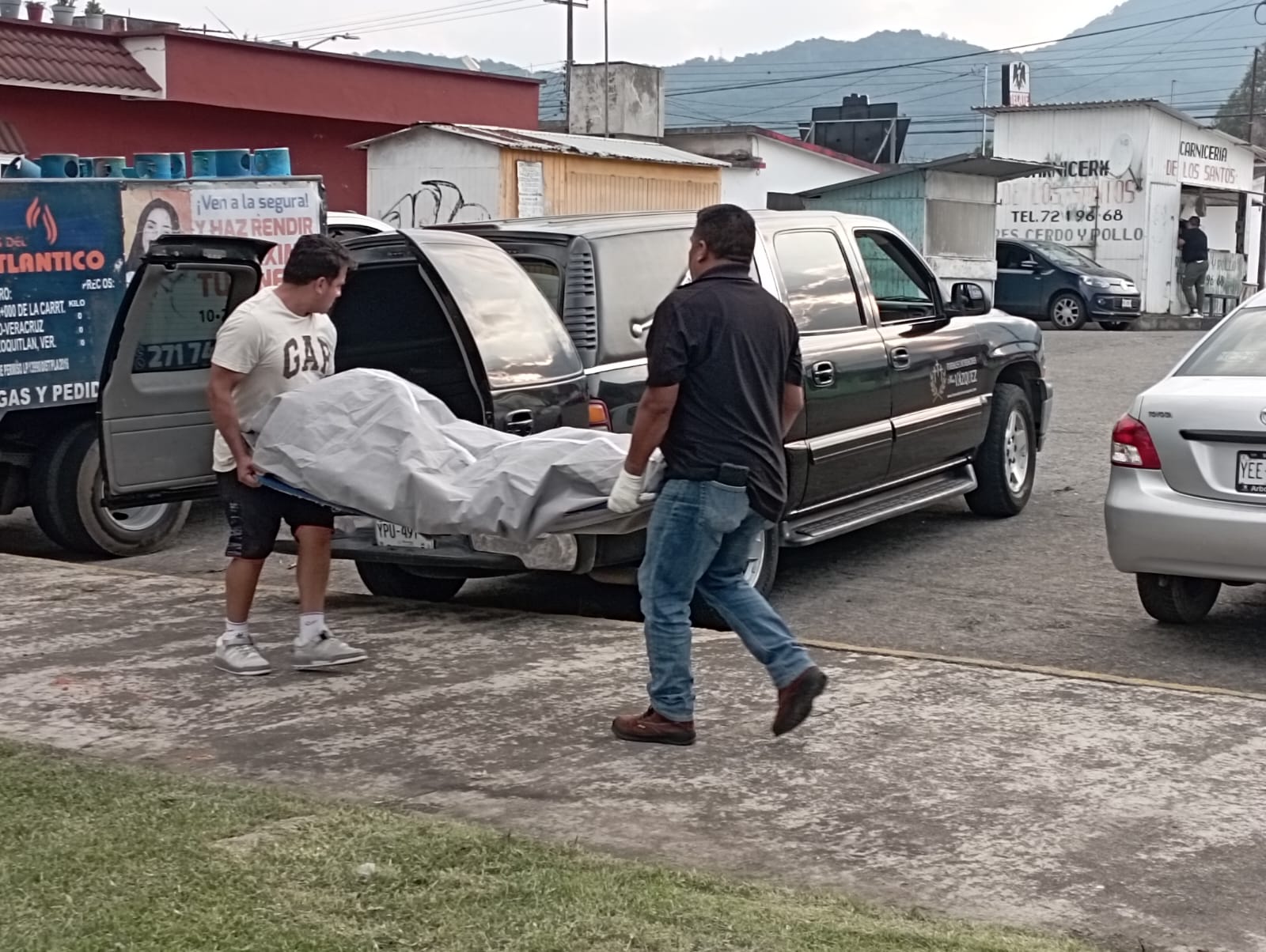 Encuentran cadáver en domicilio de Mariano Escobedo