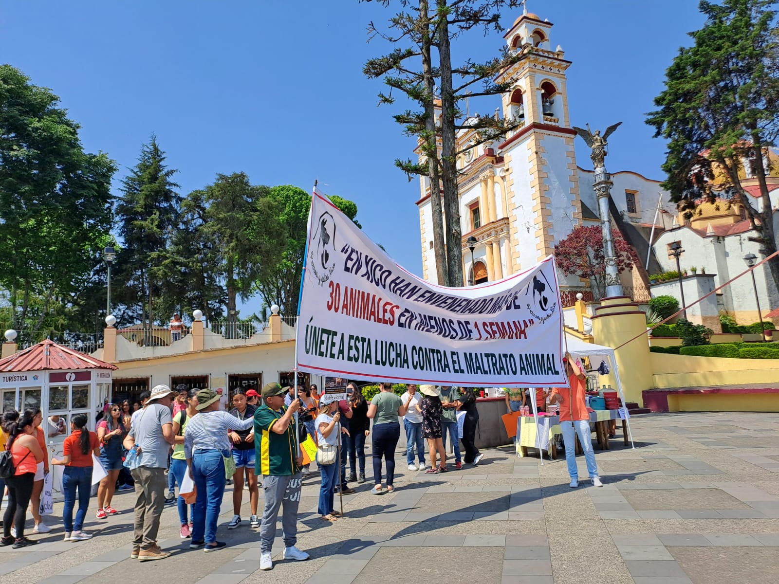 Protestan en Xico contra el maltrato animal