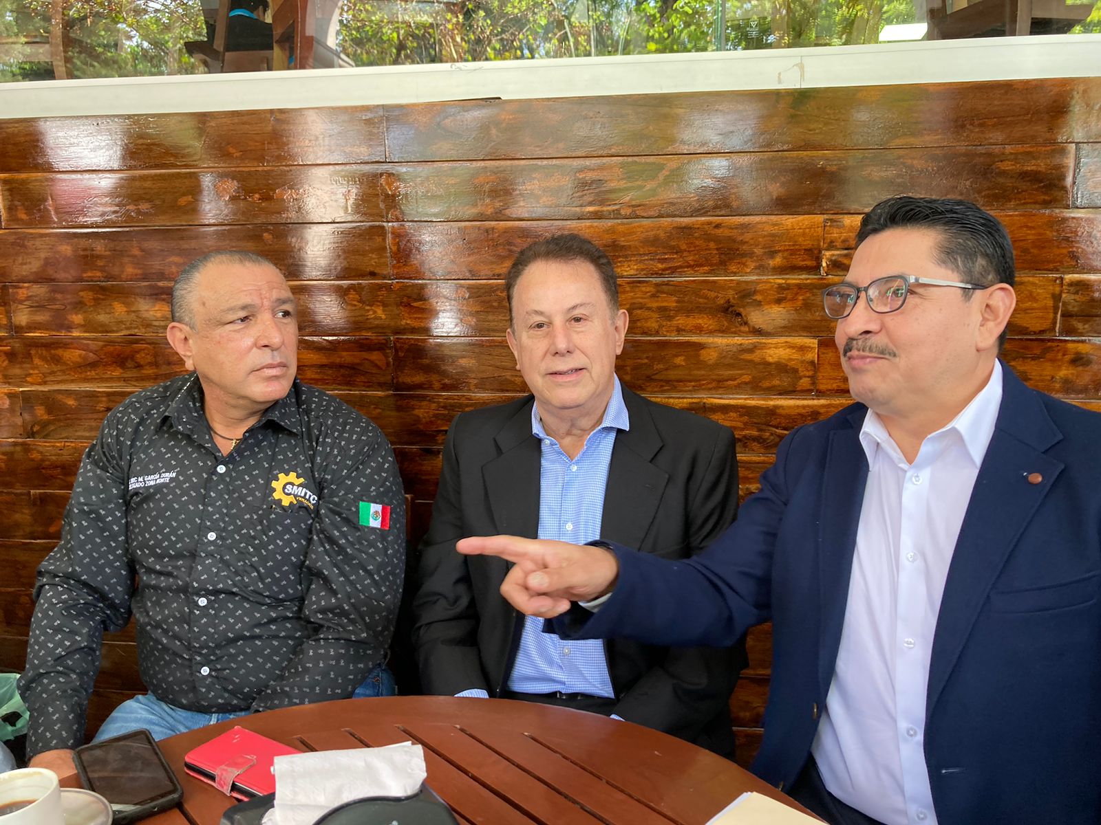 Iniciativa que invoca la cláusula exorbitante, una burla propia de un tecnócrata: Constructores
