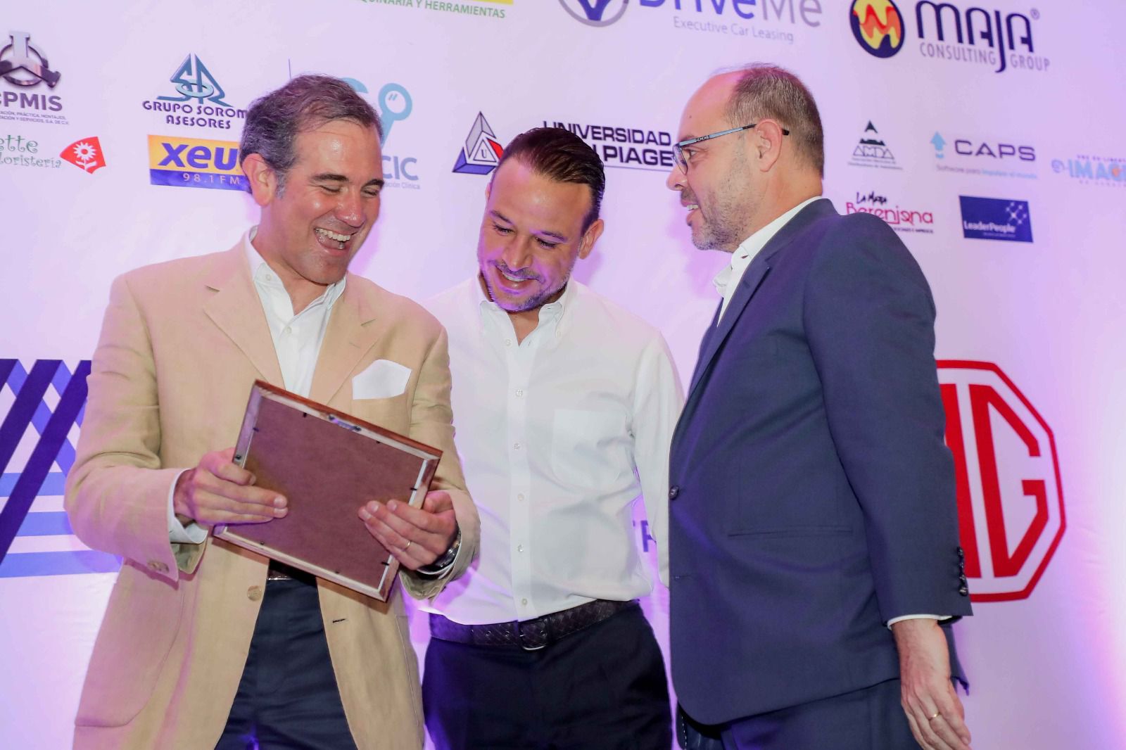 Reuniones con cámaras empresariales, un encuentro positivo de ideas: Alcalde JM Unánue