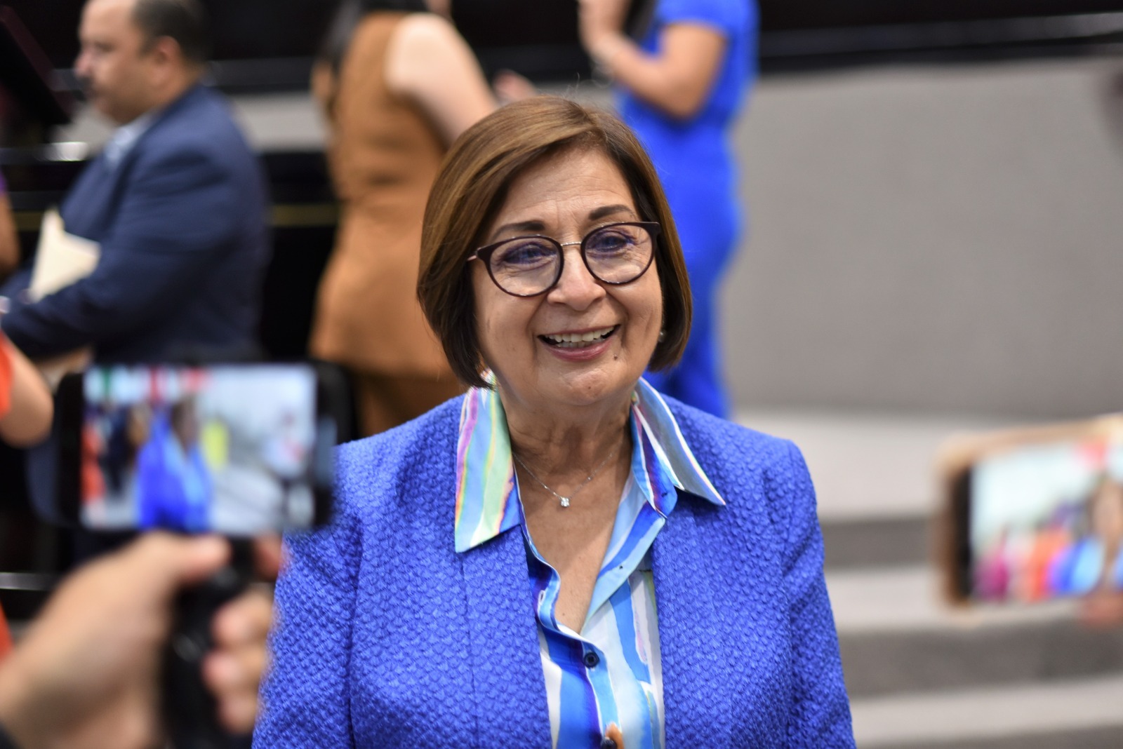Presidenta del Congreso se retracta: defenderá permanencia del IVAI