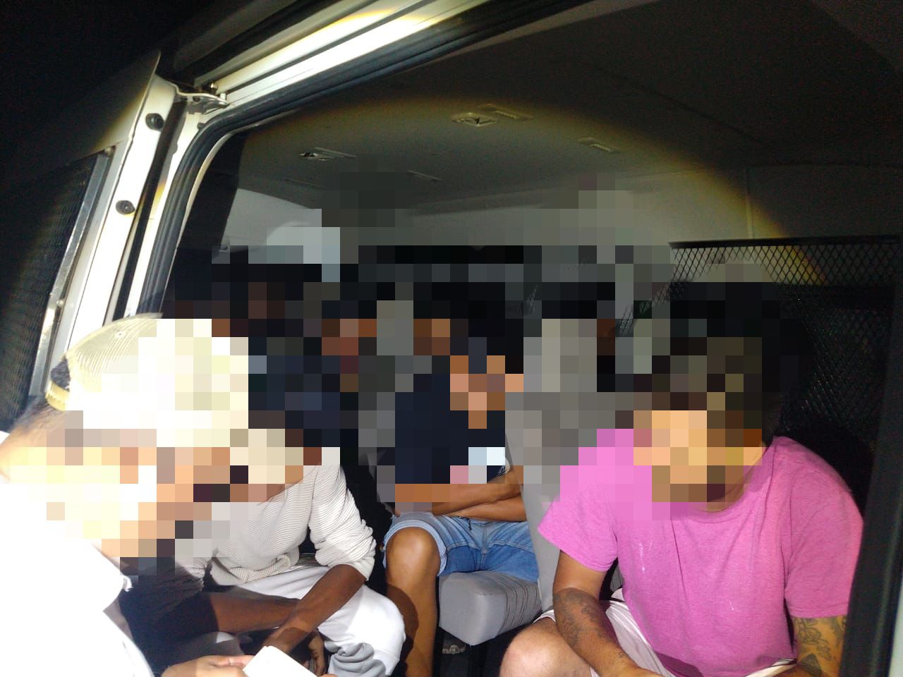 Aseguran a 35 migrantes de Centro y Sudamérica en las Altas Montañas