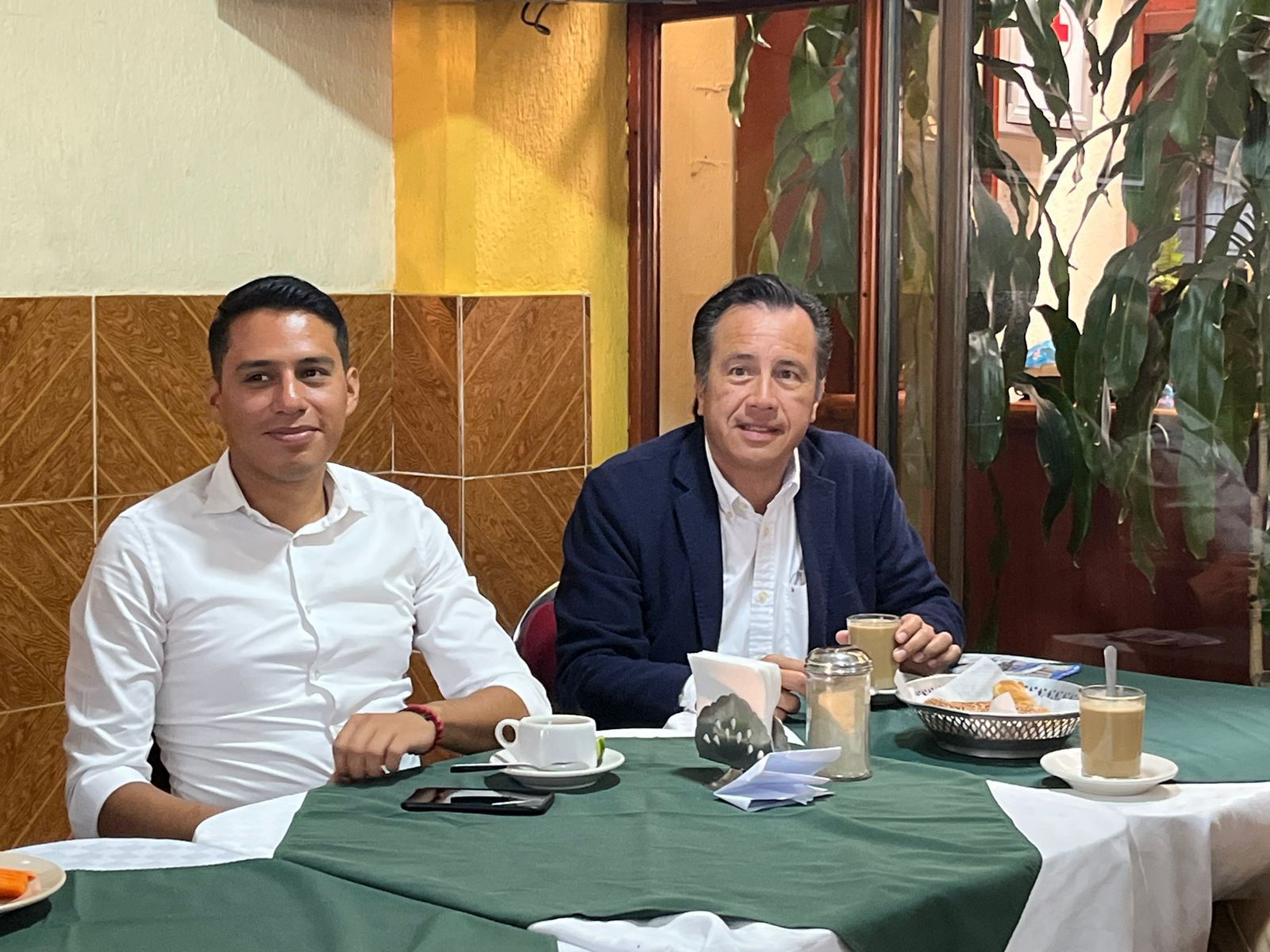 Cuitláhuac denunciará al juez que de un amparo a Duarte