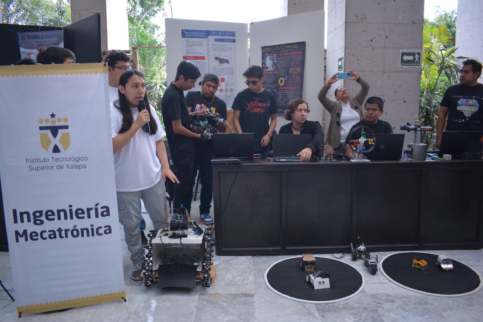 Clausura Diputada trabajos del Segundo Foro de Ciencia y Tecnología