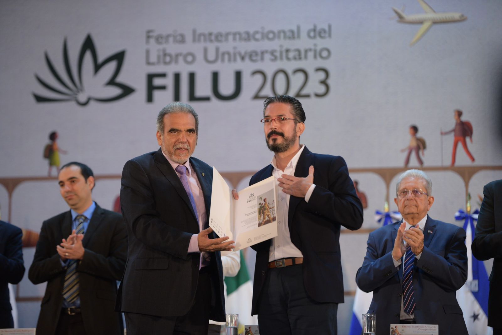 Inauguran FILU 2023: La lectura un medio para elaborar conciencia colectiva