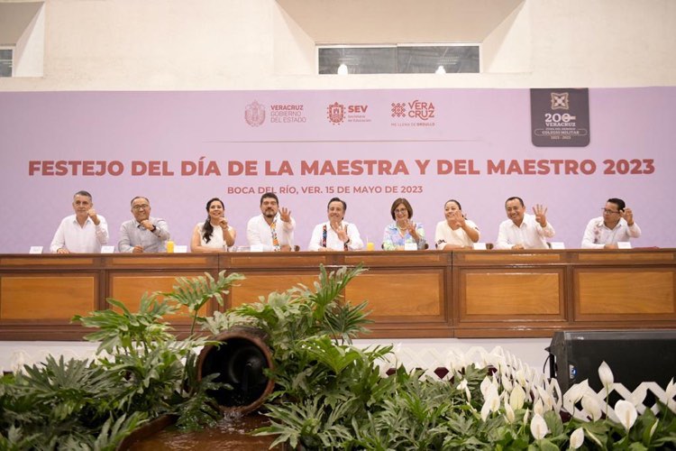 Pendientes de cubrir 11 mil horas de clases en secundarias: SNTE